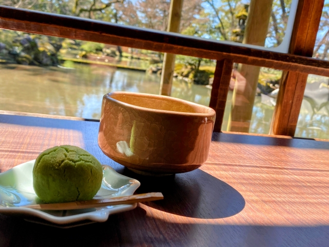 宇治市でカフェバイトするならココ！抹茶香る素敵な空間で働こう！