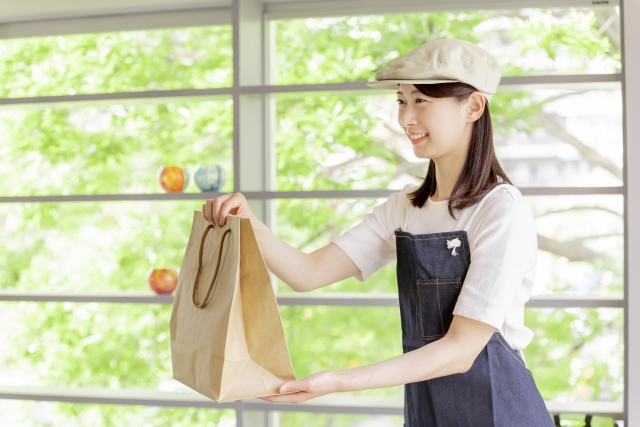 海老名市でカフェバイトするならココ！居心地抜群の空間で働こう