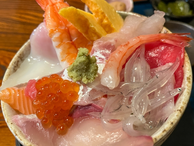 京都市下京区で居酒屋バイトするならココ！京都駅周辺で外国語を学べる！