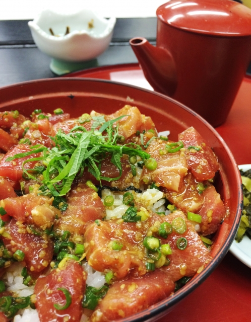津久見市で居酒屋バイトするならココ！セメントの町で人情味を感じよう！