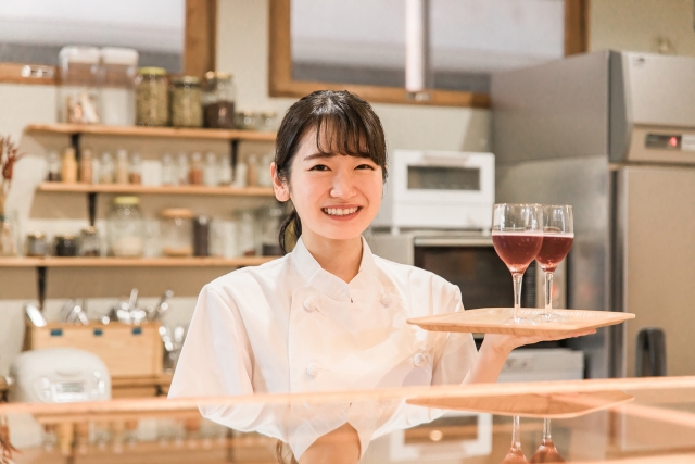 平塚市でレストランバイトするならココ！湘南の風を感じながら働こう！