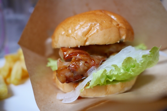 名古屋市昭和区でファストフードバイトするならココ！名古屋屈指の教育、文化の街