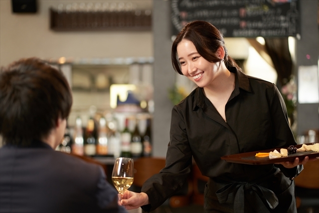 福岡市博多区でレストランバイトするならココ！櫛田神社と伝統が輝く街！